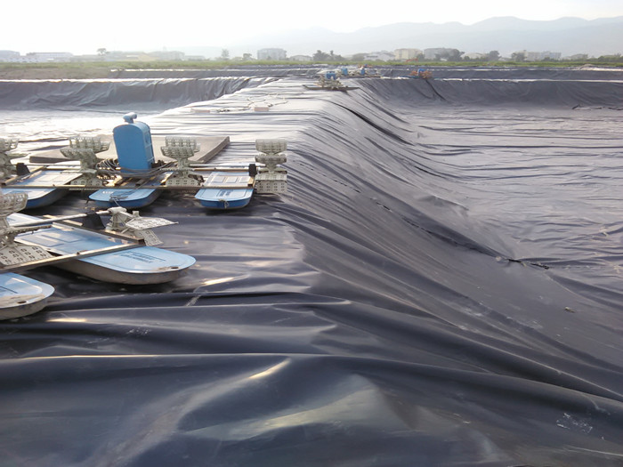 養(yǎng)殖防滲膜貴嗎？