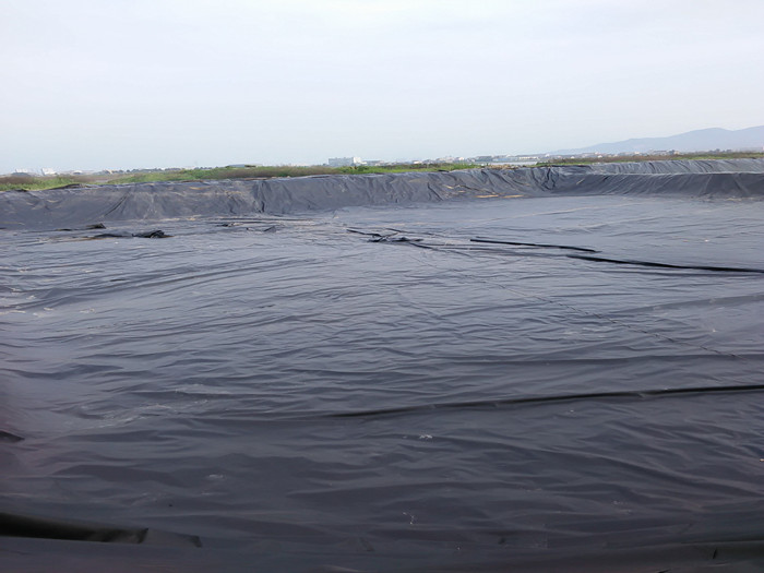 防滲膜的成品保護